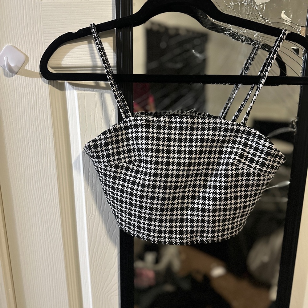 Garage- stylish cropped tank.